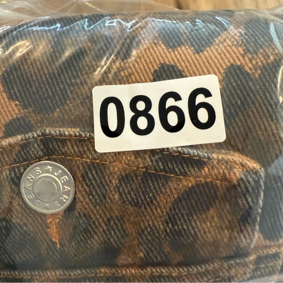 Oddi Leopard Hooded Denim Jacket Women’s XL Animal Print Distressed Boho Shacket - Picture 10 of 10